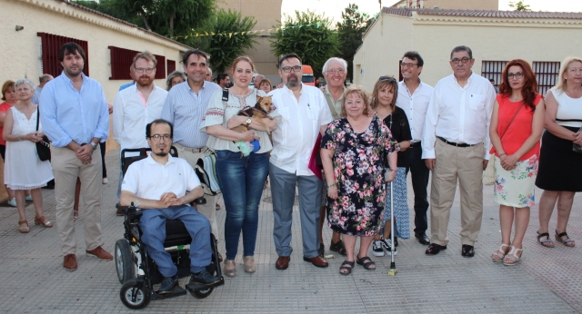 El barrio Hermanos Falcó de Albacete vive sus calurosas fiestas