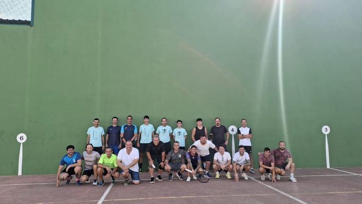 Raimon Roca y Héctor Martínez se coronan campeones en la décimo tercera prueba del Circuito Provincial de Frontenis en Abengibre