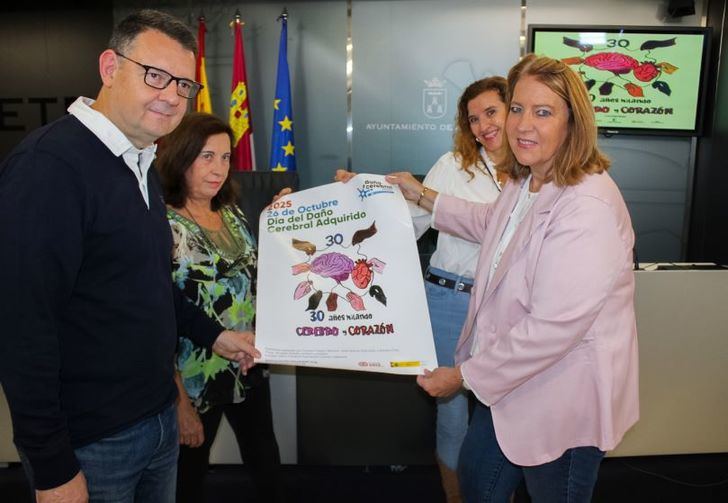 ADACE CLM y el Ayuntamiento de Albacete se unen para visibilizar el daño cerebral y apoyar a los afectados