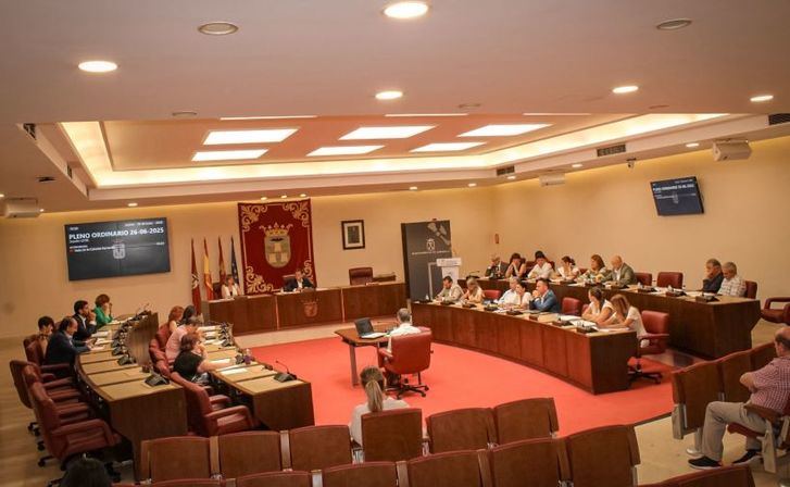 El Ayuntamiento de Albacete aprueba moción por el Día Internacional del Orgullo LGTBI