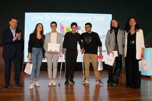 La concejala Lucrecia Rodríguez de Vera lanza la convocatoria para los Premios Foro de Emprendimiento 2025