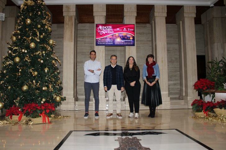 Albacete da la bienvenida a la Navidad con un espectacular encendido de luces