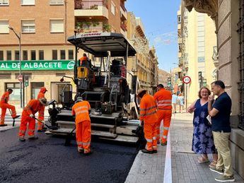 El alcalde de Albacete destaca el avance del Plan de Asfaltado con un presupuesto duplicado a 5 millones de euros
