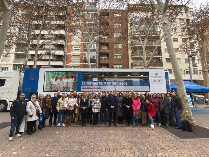 Manuel Serrano anima a los albaceteños a visitar la ‘Ruta Enfermera’ para “empoderar” a una profesión