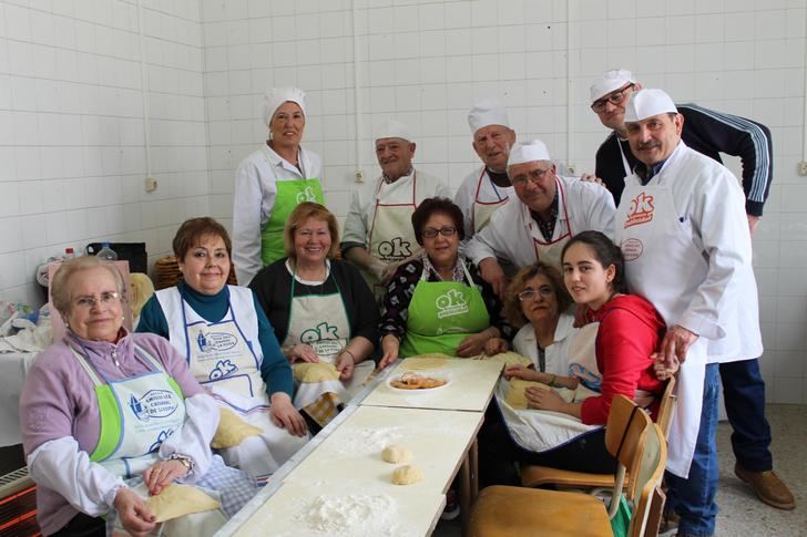 Las fritillas de San Reventón, el toque más dulce del carnaval de La Roda