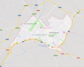 Un muerto y un herido grave tras una colisión frontal entre dos turismos en Guadalajara