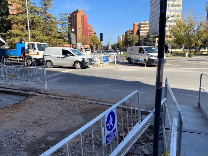 El PSOE de Albacete critica al alcalde por el descontrol en las obras del paseo de la Cuba