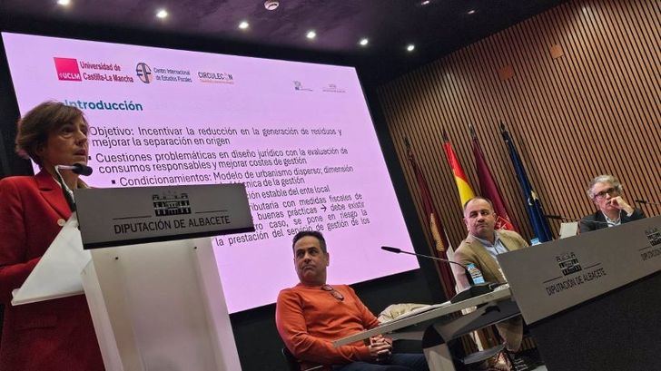 La Diputación de Albacete destaca la importancia de adaptar normativas locales a la Ley 7/2022