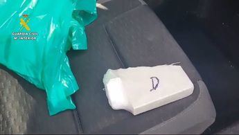 Detenido un hombre en La Roda por tráfico de drogas tras hallar 508 gramos de cocaína en su vehículo