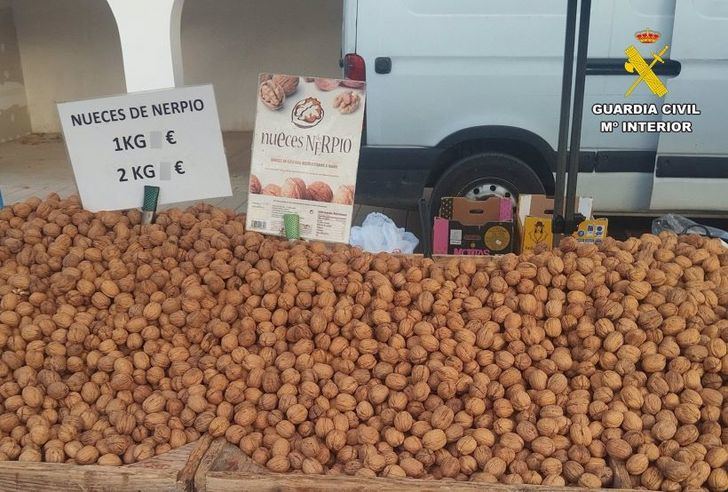Operación Delta India: Seprona de Albacete denuncia la venta ilegal de nueces de Nerpio