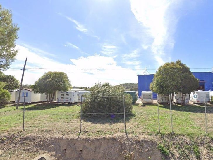 Tragedia en Ontígola: hombre de 51 años muere tras caer de 10 metros en un aparcamiento de caravanas