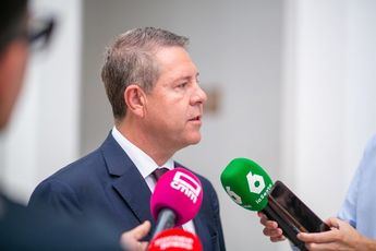 Emiliano García-Page critica a su partido por la falta de debate sobre financiación y desigualdad en el trato a comunidades