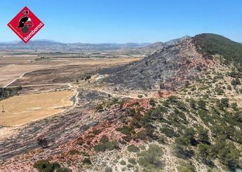 El incendio en Villena, que afectó a la provincia de Albacete, es extinguido tras días de lucha contra las llamas