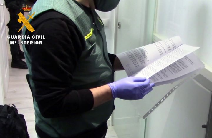 La Guardia Civil investiga a dos madrileños por usurpación de identidad en casinos online en Albacete