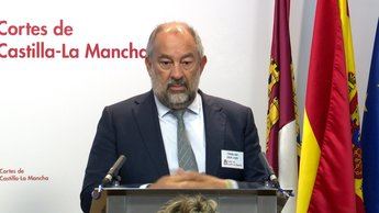 La UCLM recibe 75.000 euros de Acepain para investigar el cáncer en un esfuerzo conjunto de más de once años