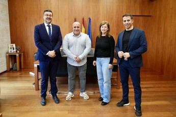 El Gobierno de Castilla-La Mancha apoya la creación de una federación de kickboxing en la región