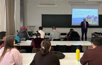 Ayudas de hasta 12.000 euros para estudiantes universitarios en zonas despobladas de Castilla-La Mancha