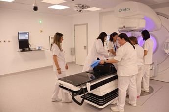 El Hospital de Cuenca inicia su servicio de Radioterapia Oncológica para pacientes