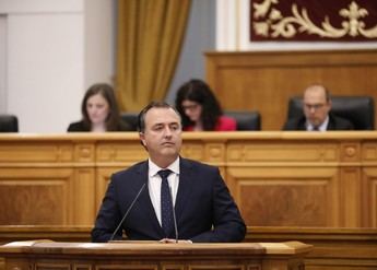 Vox ve rechazada su propuesta para prohibir el burka y niqab en Castilla-La Mancha