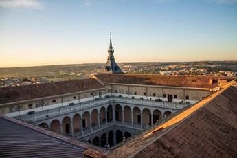Homenaje a Jesús Fuentes Lázaro en la Biblioteca de C-LM el 10 de marzo