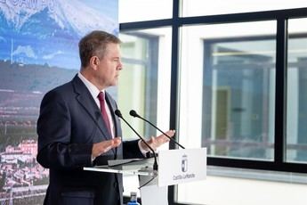 García-Page asegura la protección de políticas sociales ante posibles crisis económicas