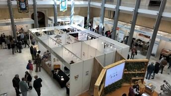 Pastrana inaugura su XLV Feria Apícola Internacional destacando la miel de alta calidad