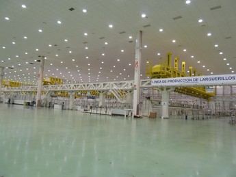 Sindicatos de Airbus inician protestas por aumento salarial del 9% en dos años