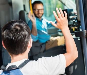 Renuevan 346 rutas escolares en Castilla-La Mancha con 35 millones de euros