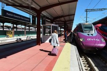 Renfe y autobuses refuerzan su oferta para la Semana Santa con millones de plazas adicionales