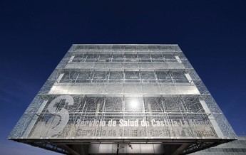 Sescam inicia negociaciones para reconocer la trayectoria profesional de su personal sanitario en Castilla-La Mancha