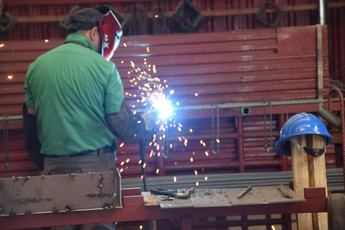 Castilla-La Mancha registra el mayor empleo en marzo y reduce el paro un 8,59% en un año