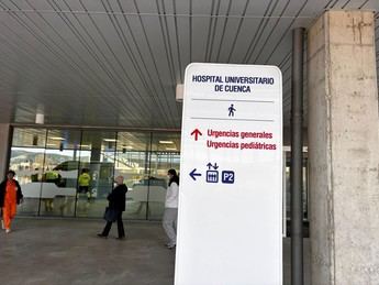 Trabajador herido tras caer de un tejado en Cuenca