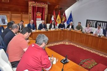 El Ayuntamiento de Puertollano apoya a trabajadores de Repsol ante recortes laborales
