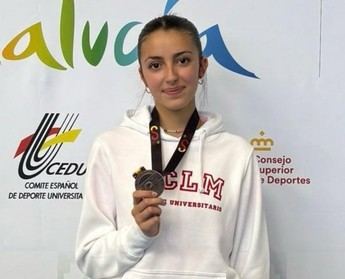 Estudiante de la UCLM gana bronce en Campeonato Universitario de Esgrima