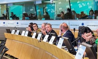 Page destaca la urgencia del relevo generacional en el campo como prioridad nacional