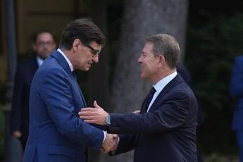 Page rechaza exigir el catalán para renovar la residencia: 