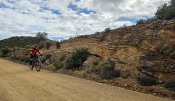 Diputación de Albacete destina más de 3 millones a mejorar caminos rurales en 2026