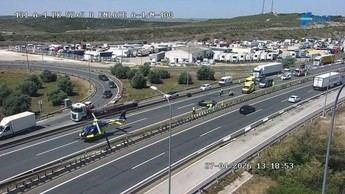 Restablecen tráfico en la A-4 tras accidente en Ontígola con dos heridos