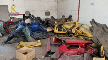 Seis arrestados en Erustes por robos de piezas de vehículos en Toledo