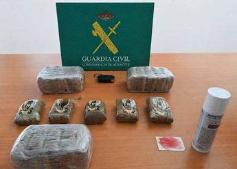 Detenidas dos mujeres en Hellín con 2.000 gramos de hachís ocultos en su coche