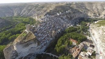 Rutas históricas de castillos y fortalezas para el Puente de Mayo en España