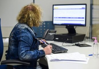 La Agencia Tributaria inicia atención telefónica para la declaración de la Renta el 6 de mayo