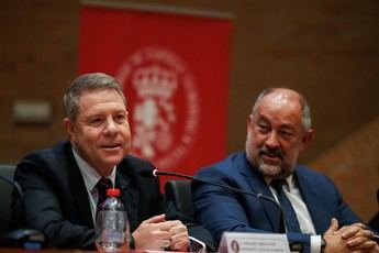 García-Page prevé renovar el contrato de la UCLM con un enfoque en formación e investigación