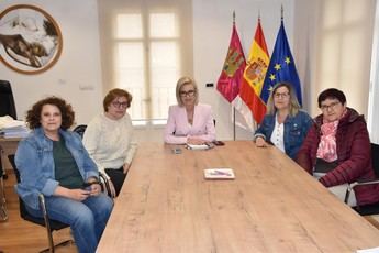 Nace en Cuenca la Asociación 'La Fuente del Abanico' para promover el arte de los bolillos