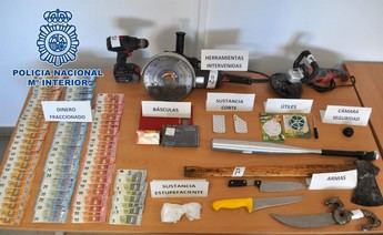 Tres detenidos en Hellín tras un robo a una persona que iba a comprar droga