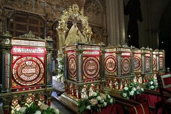 Restauración del Rosario para la procesión del centenario de la Virgen del Sagrario en Toledo