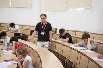 Comienza la PAU en Castilla-La Mancha con 10.000 estudiantes y sin incidentes