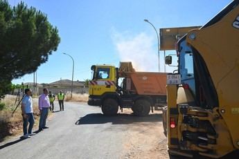 El Robledo inicia la retirada de diques tras las inundaciones con apoyo de la Diputación