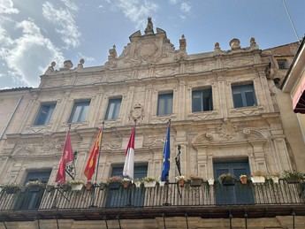 Cuenca suspende multas de la Zona de Bajas Emisiones hasta 2027