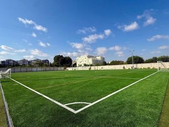 Inauguran nuevo césped artificial en el campo de fútbol del Paseo de la Cuba en Albacete